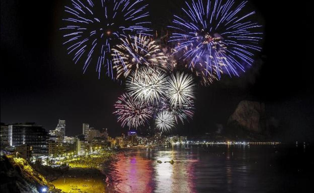 El Amanecer De Calpe 2 Daire Dış mekan fotoğraf